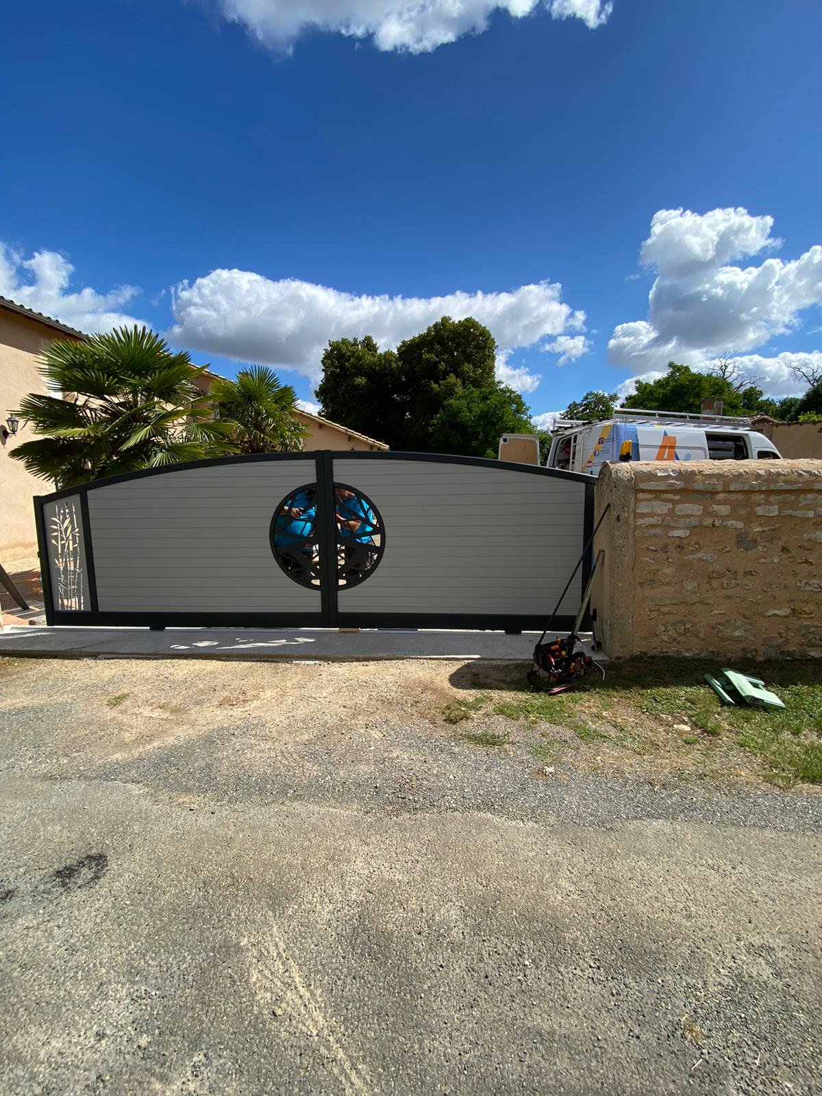 Vue de chantier pose de portail