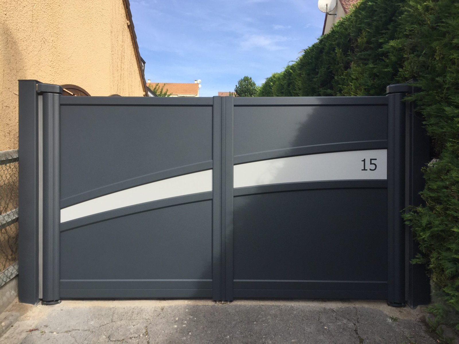 Installation portail chez particulier